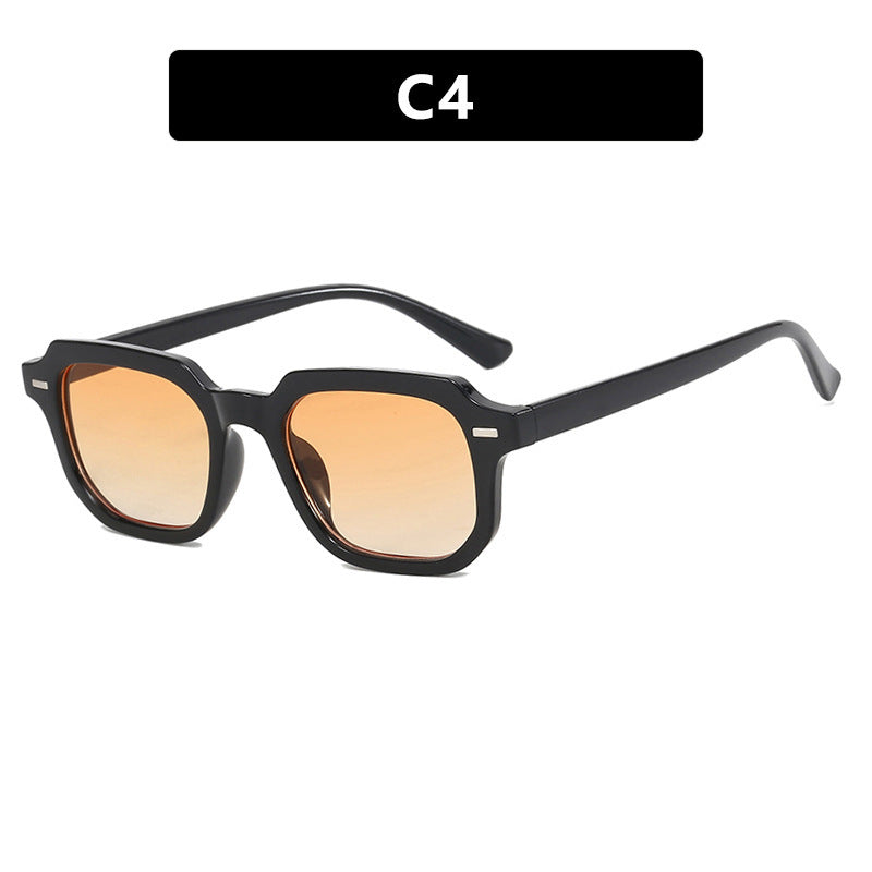 Ladies stylish sunglasses in striking, geometric design Bowlift