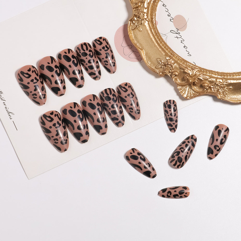 Stylish Leopard Print Press-On Nails Bowlift
