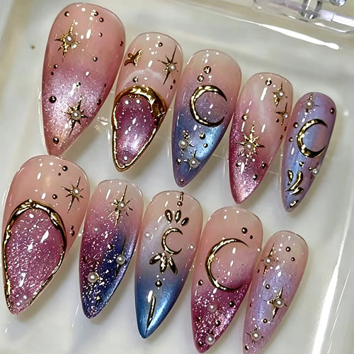 Nail art set with glamorous star and moon designs Bowlift