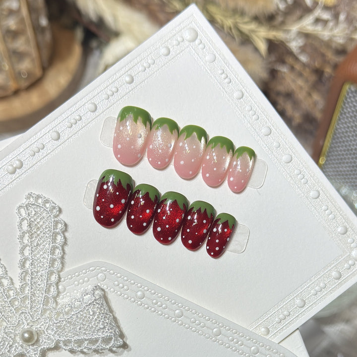 Artistic Strawberry Design Press-On Nail Set Bowlift