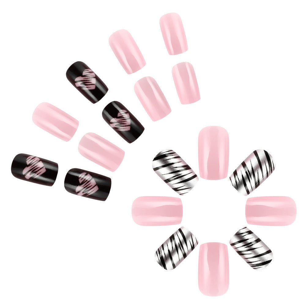 Fashionable Heart-Patterned Nail Art Set Bowlift