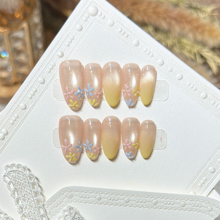 Themed Press-On Nail Art Set with Hello Kitty Designs Bowlift
