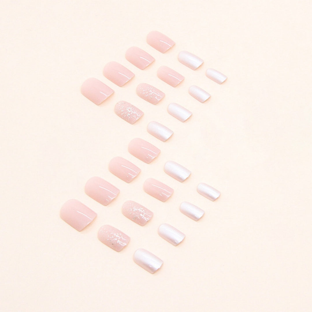 Elegant Glossy Press-On Nail Set Bowlift