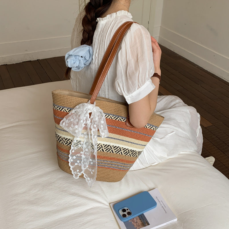Stylish Beach Bag Bowlift