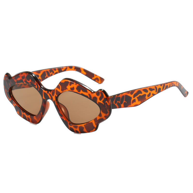 Women's Creative Oversized Sunglasses in Contemporary Design Bowlift