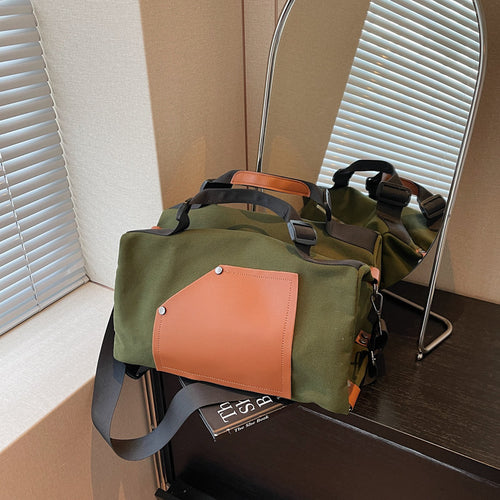 Functional Outdoor Weekend Duffel Bag