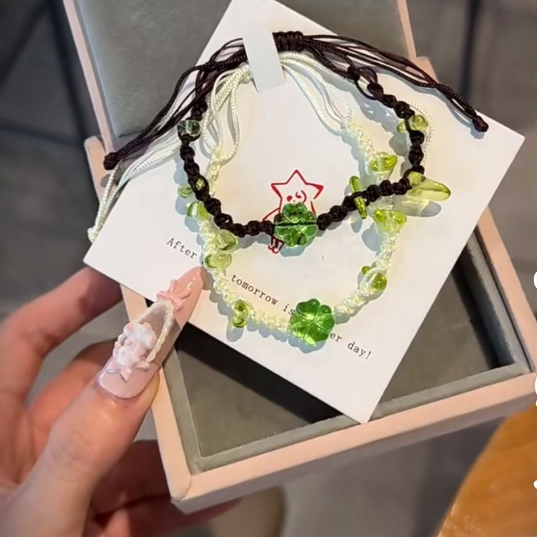 Handmade Floral Charm Bracelet Bowlift