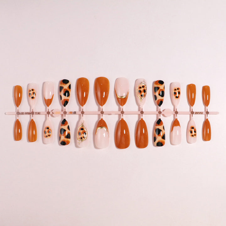 Artistic Nail Art Kit Bowlift