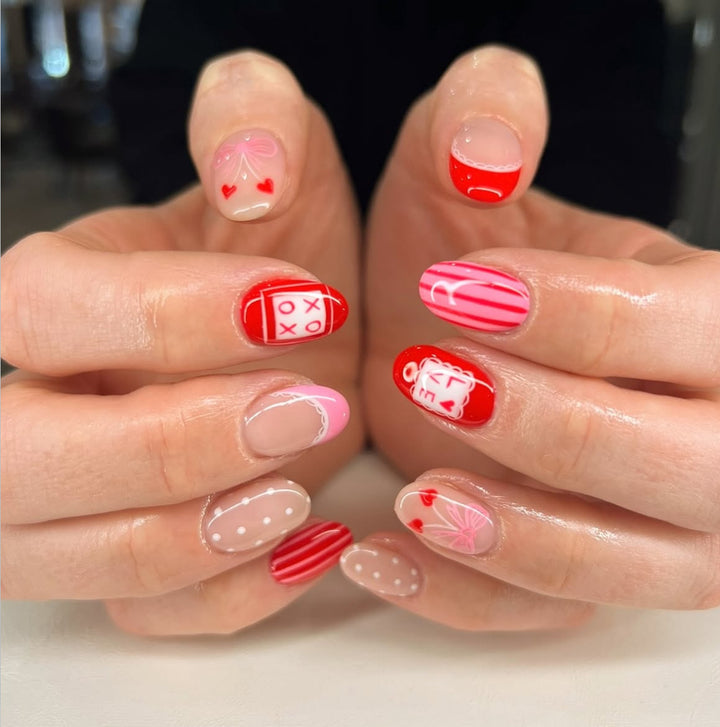 Festive Nail Art Design Bowlift