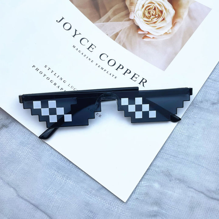 Geometric Pixelated Frame Sunglasses Bowlift