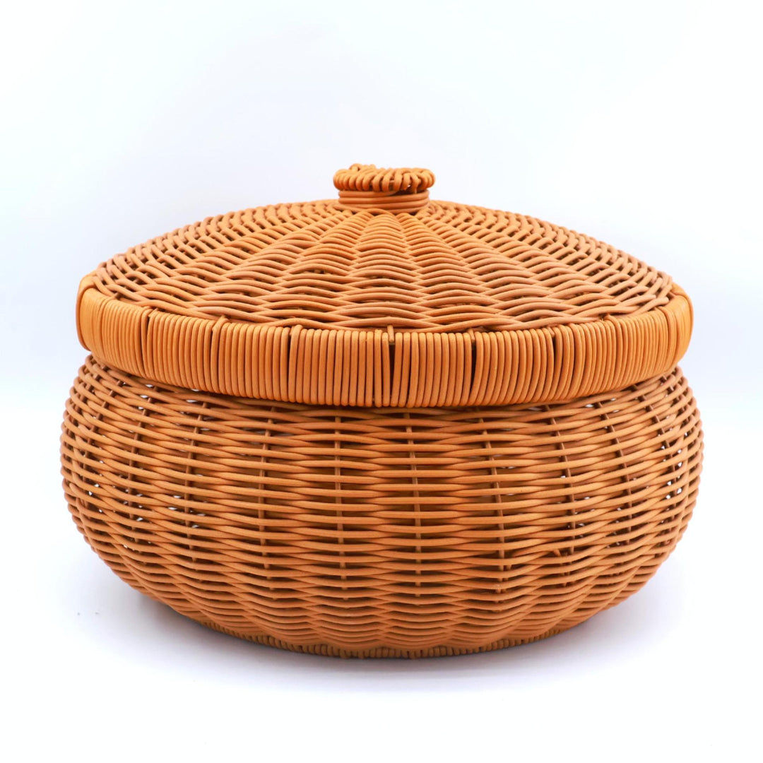 Women’s Braided Basket with Removable Lid Bowlift