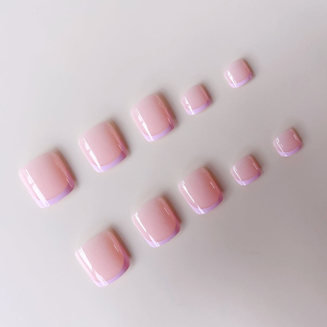 Acrylic nail set with elegant French tip Bowlift