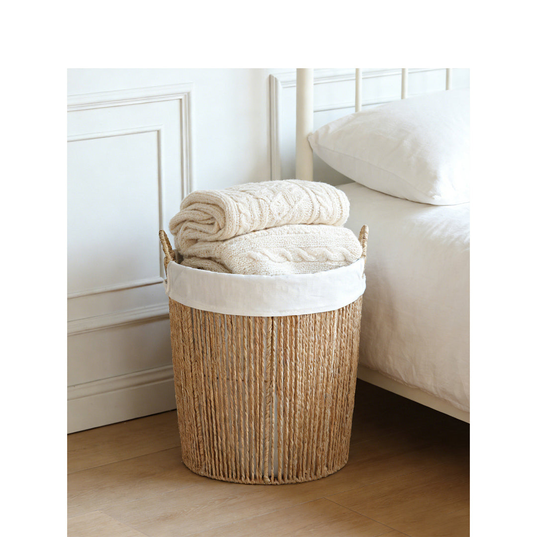 Braided basket with fabric insert Bowlift