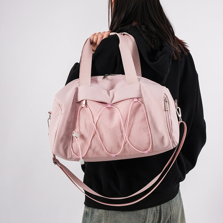 Sports gym bag with innovative compartment design Bowlift