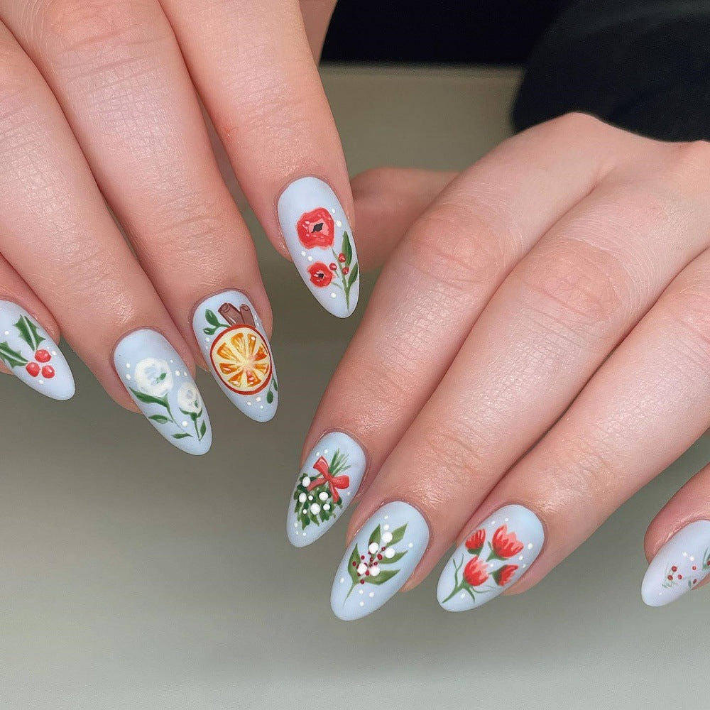 Exquisite Kunstnägel mit floralen Motiven Bowlift