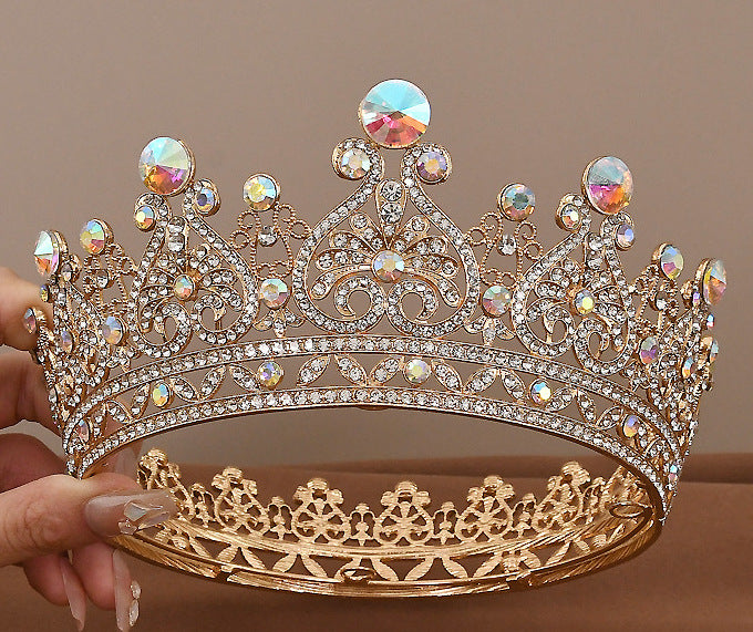 Ladies magnificent crystal crown Bowlift