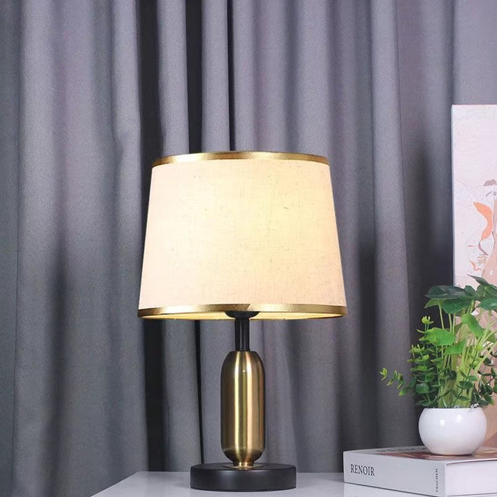 Elegant Table Lamp  1788617654