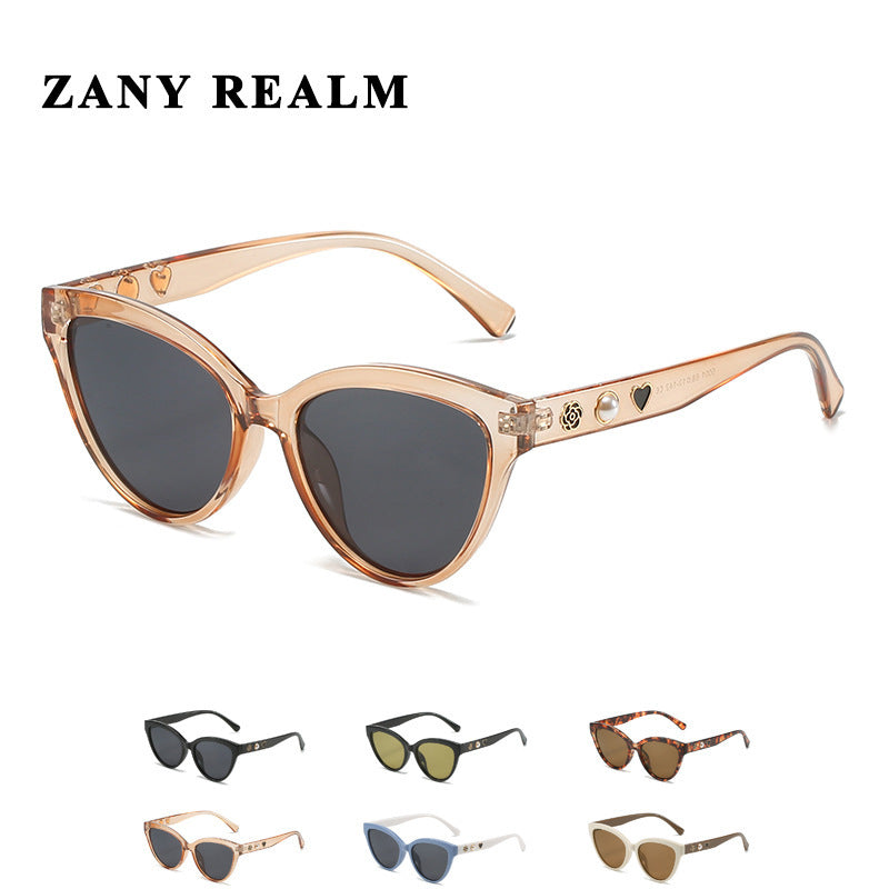 Women Cat-Eye Sunglasses with Elegant Decoration and High-Quality Frame Bowlift