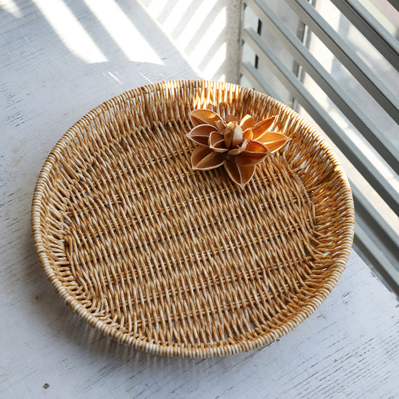 Unisex Round Bowl with Handwoven Rattan Bowlift