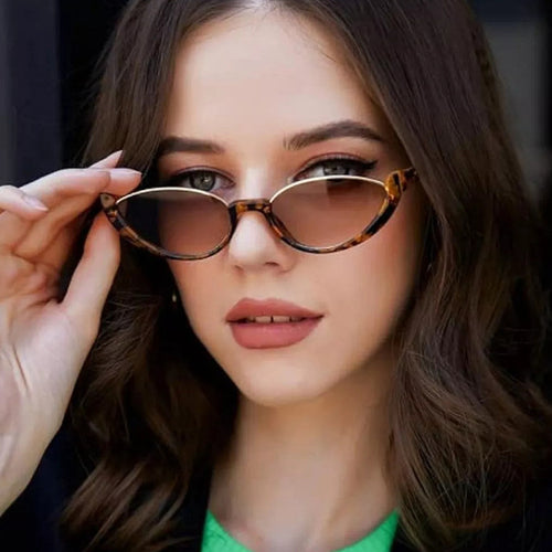 Ladies elegant sunglasses in stylish cat-eye design Bowlift