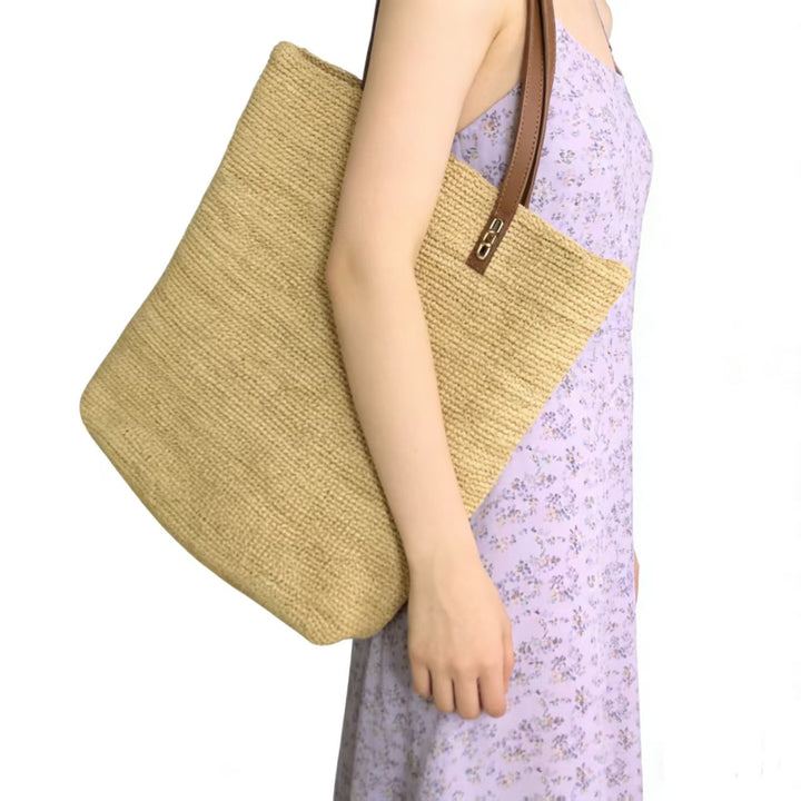 Handbag Made of Sustainably Woven Natural Material with Elegant Leather Handles Bowlift