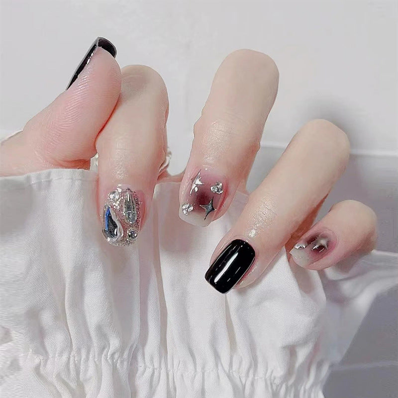 Press-On Nail Design Set with Artistic Holographic Elements Bowlift