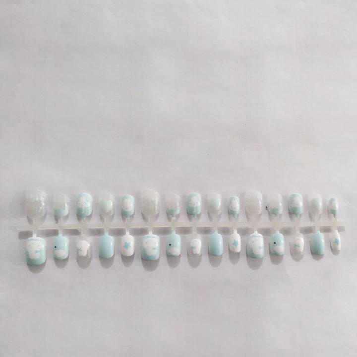Artistic Nail Art Bowlift