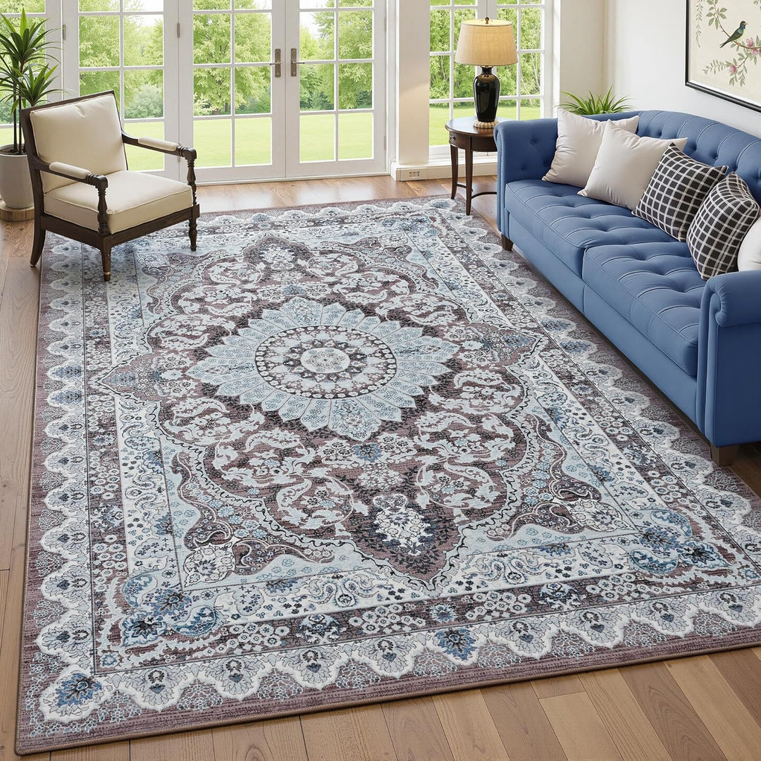Elegant Vintage-inspired Polyester Rug