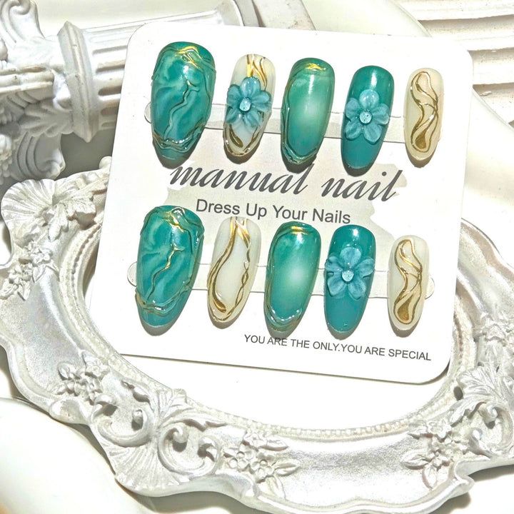 Decorative Floral Press-On Nail Art Set Bowlift