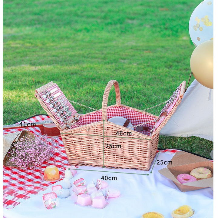 Women's picnic basket with integrated dish set and insulating elements Bowlift