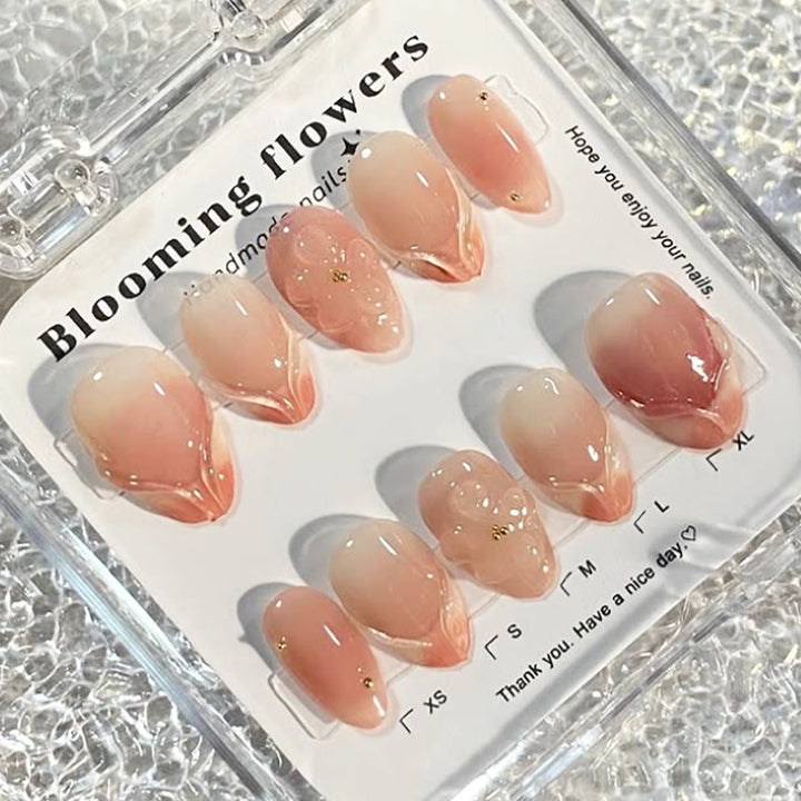 Decorative Press-On Nail Set with Floral Accents Bowlift 1788495814