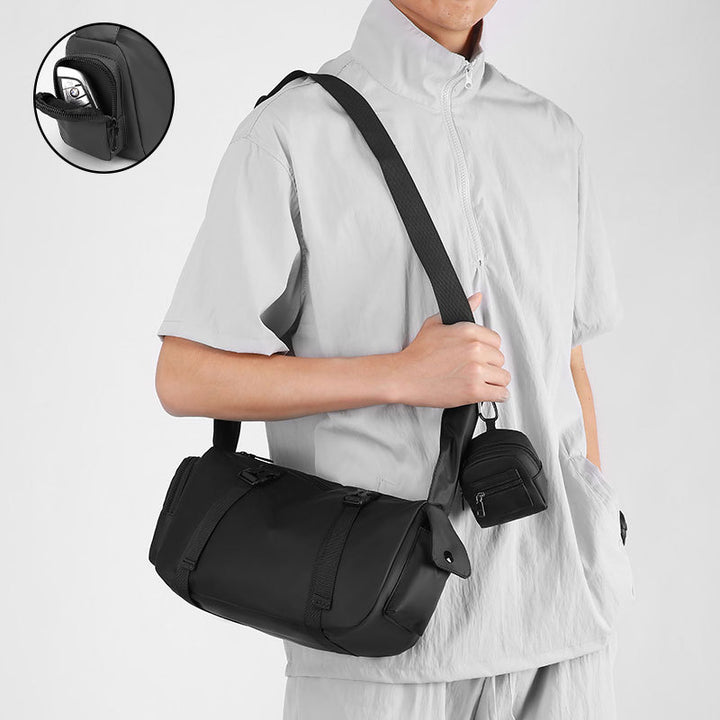 Shoulder bag with ergonomic design and versatile compartments Bowlift