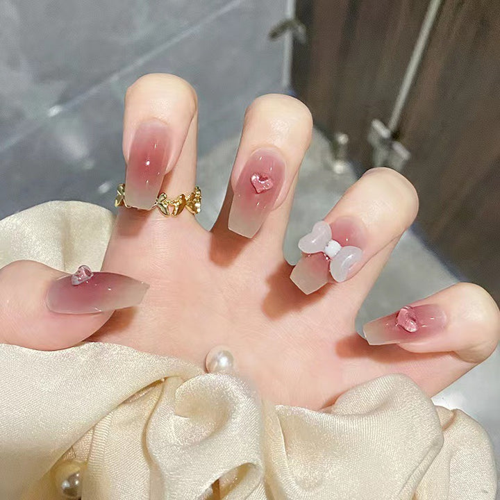 Trendy Stiletto Nails Bowlift