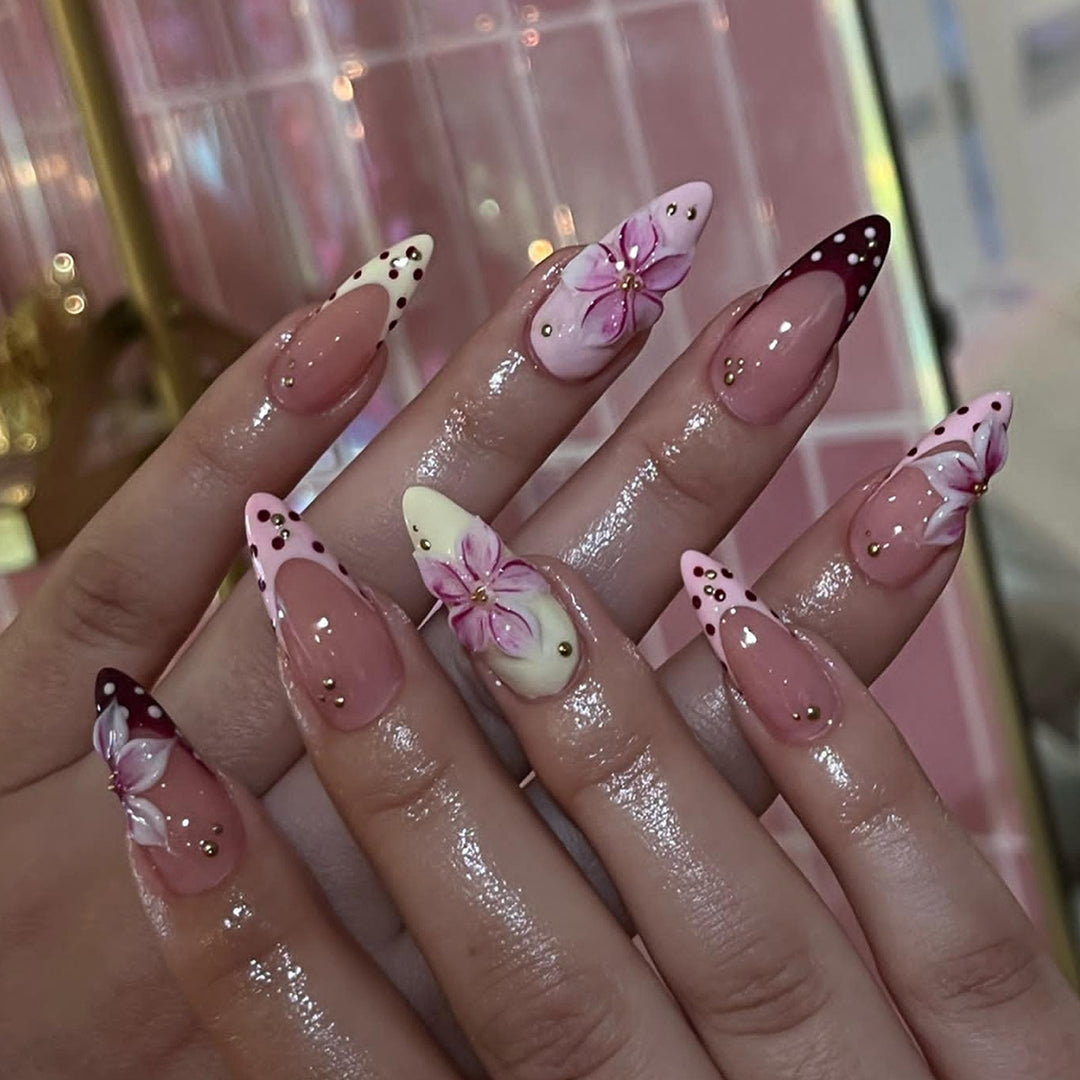Luxury Floral Design Artificial Nails Bowlift