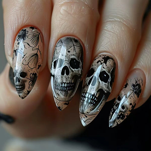 Art Nails in Creative Skull Design Bowlift