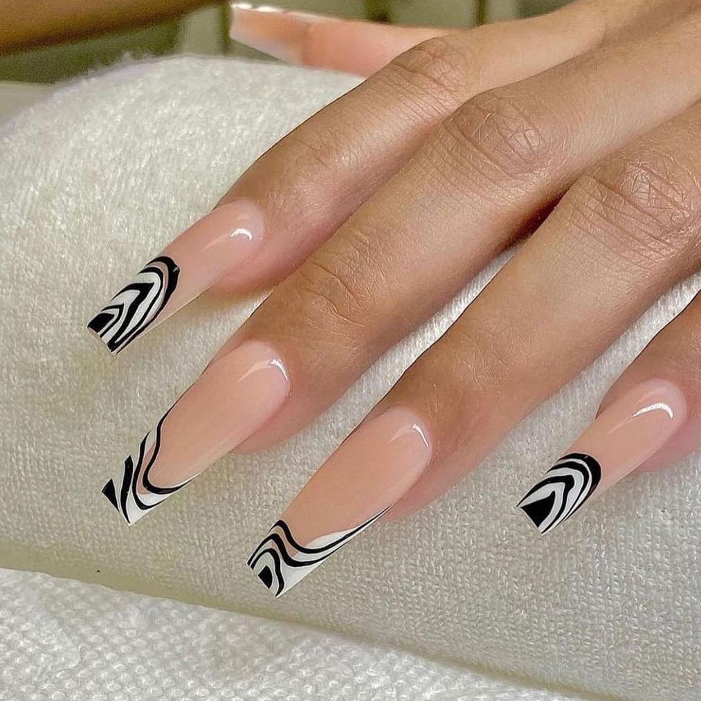 Artful Nail Extensions with Elegant Black-White Pattern Bowlift