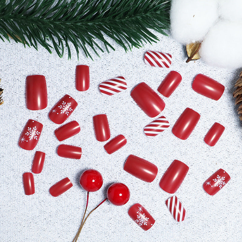 Festive Nail Art Design Bowlift