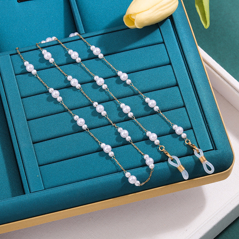 Elegant Pearl Chain Eyewear Chain Bowlift
