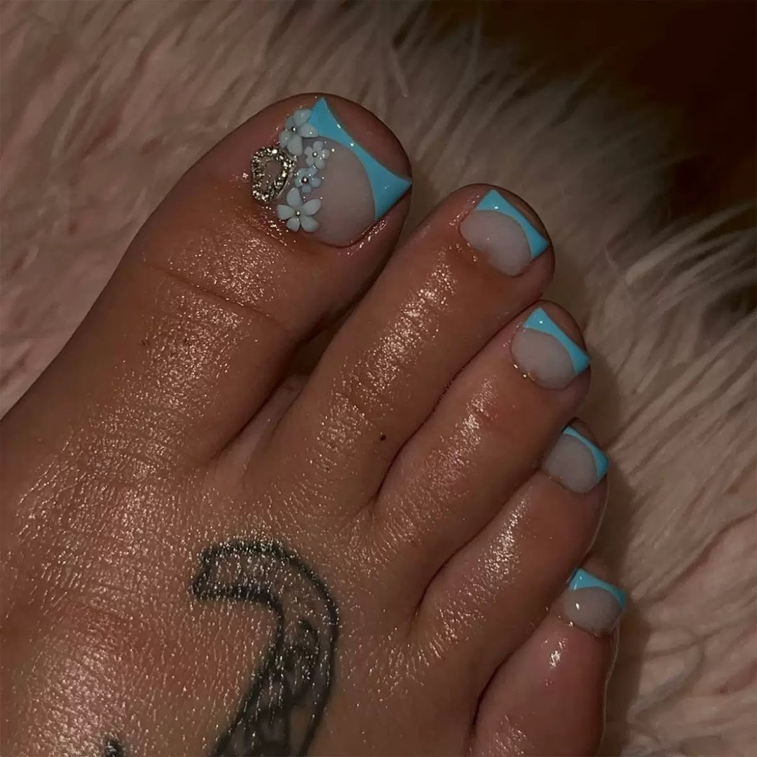 Creative Toenail Art Bowlift