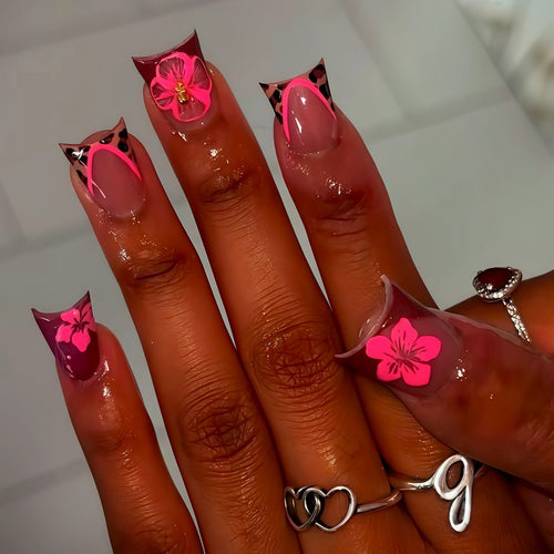 Floral Cat-Ear Design Press-On Nails Bowlift