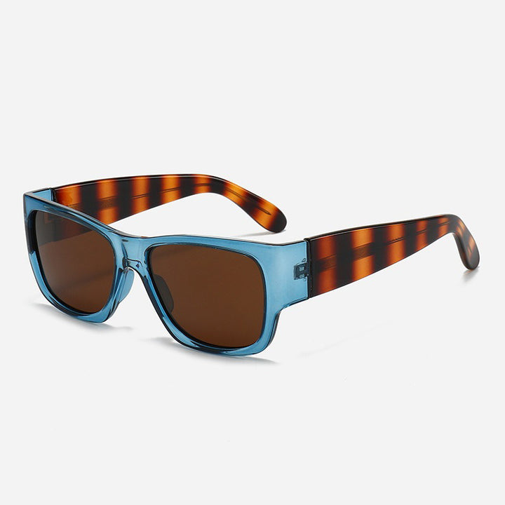 Women trendy sunglasses in minimalist design Bowlift