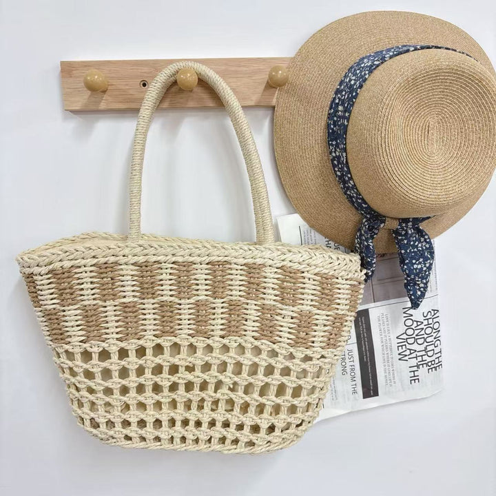 Braided beach bag with airy mesh structure Bowlift