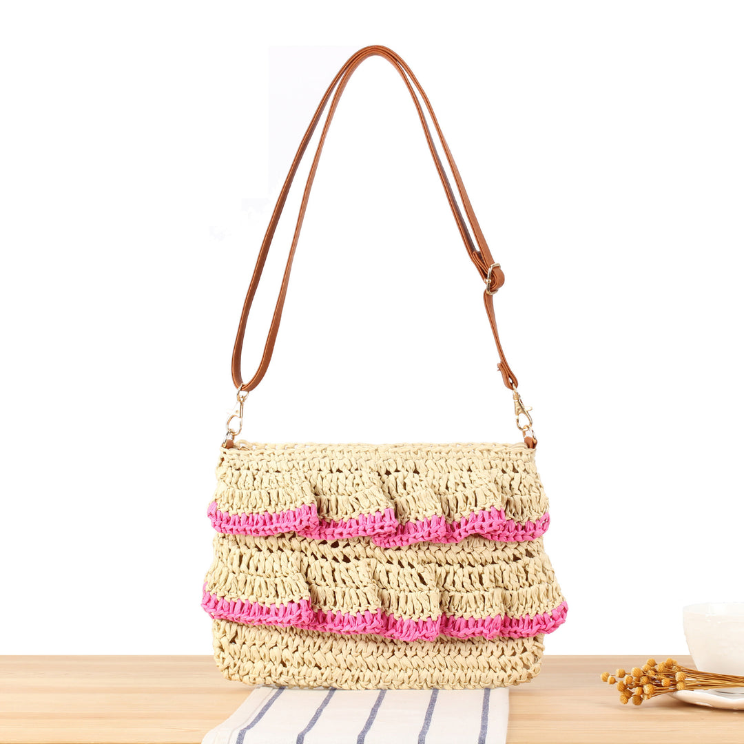 Trendy Handbag with Refinement Bowlift