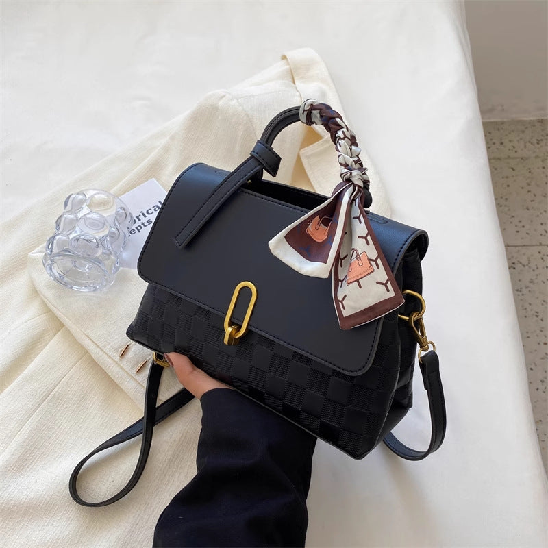 Structured Tote Handbag Bowlift