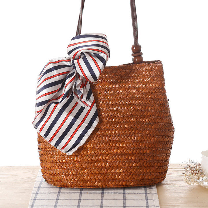 Elegant basket bag with trendy ribbon detail Bowlift