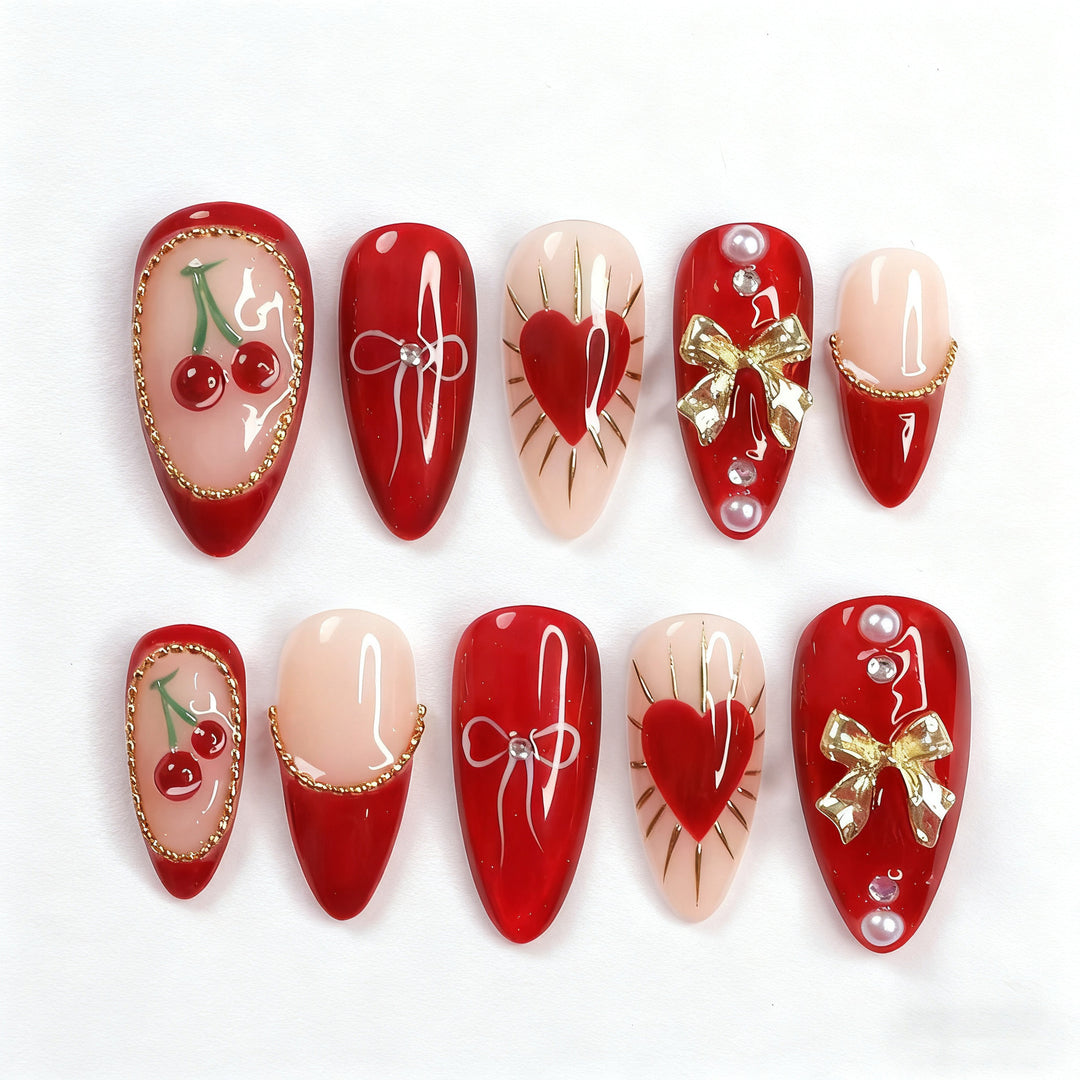 Artificial nails in romantic heart design Bowlift