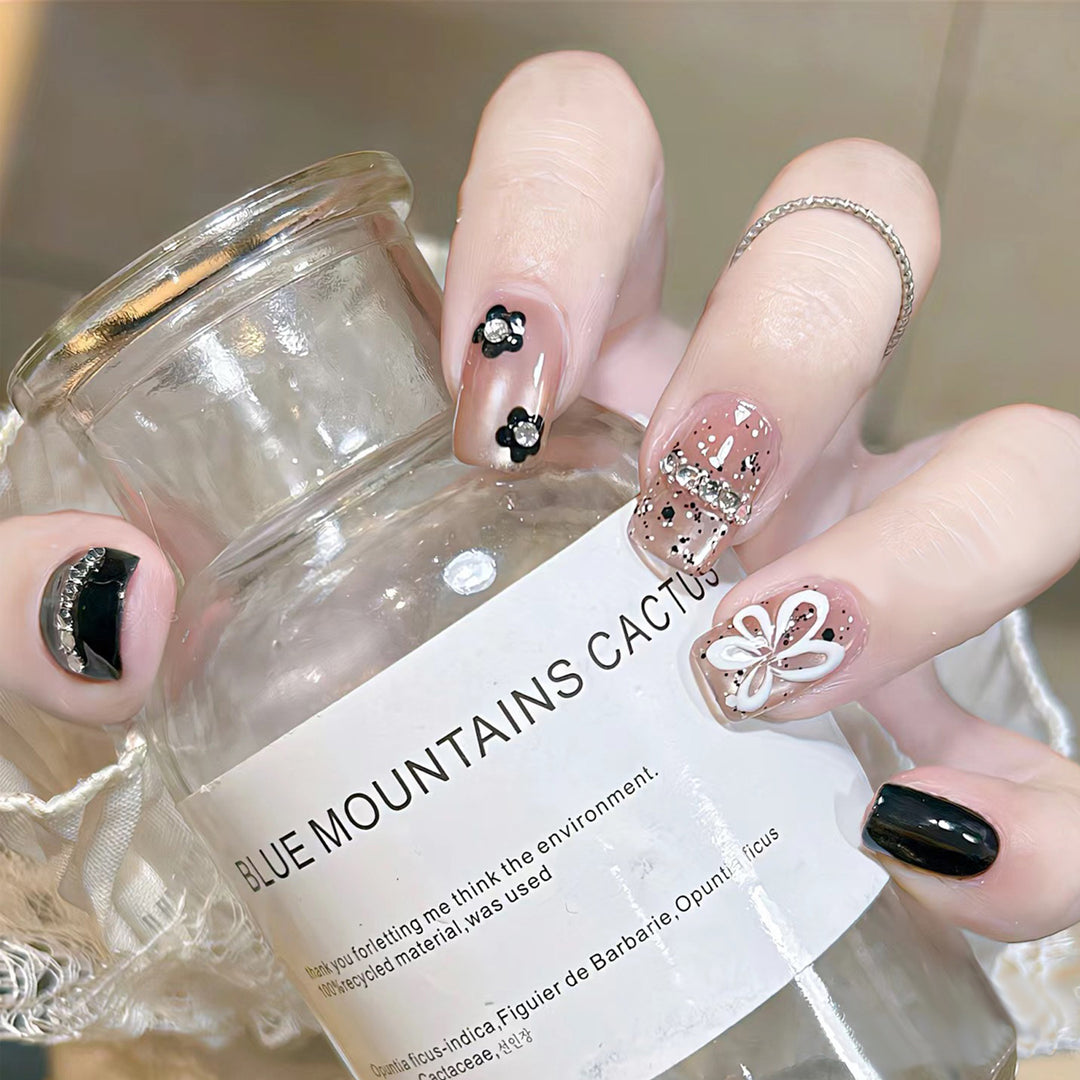 Themed Nail Art Press-On Nails with Cute Character and Bow Designs Bowlift