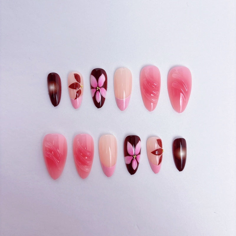 Artificial Nail Set with Decorative Nail Design Bowlift