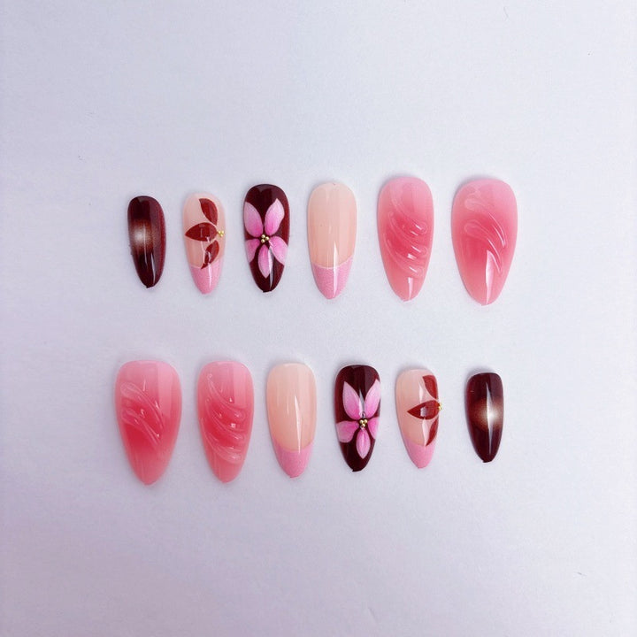 Artificial Nail Set with Decorative Nail Design Bowlift
