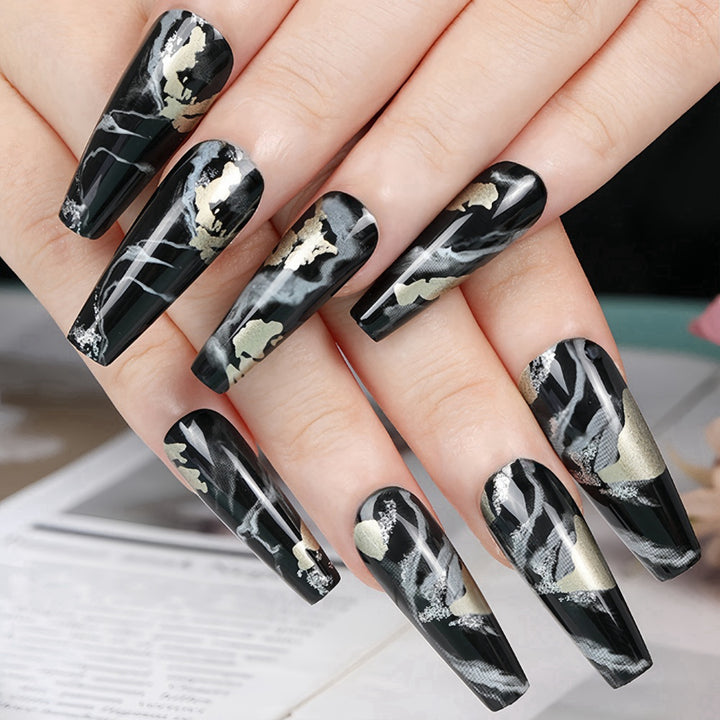 Artificial nails in elegant marble and gold design Bowlift